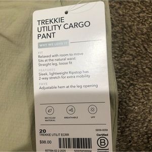 NWT Athleta Trekkie Utility Cargo Pants